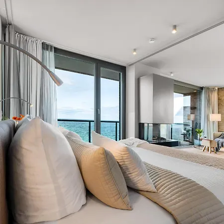 Heimathafen 1 Luxusferienwohnung In Erster Reihe Direkt Am Mit Sauna Und Kamin Daire Olpenitz