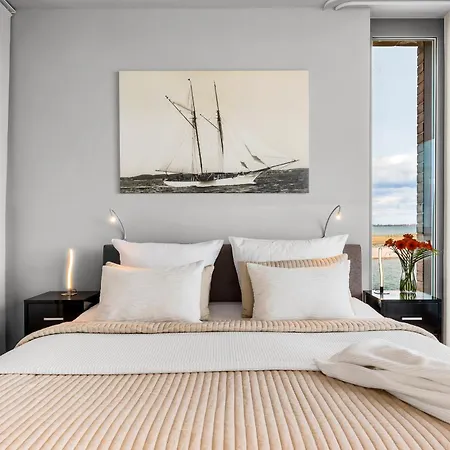 Daire Heimathafen 1 Luxusferienwohnung In Erster Reihe Direkt Am Mit Sauna Und Kamin Olpenitz